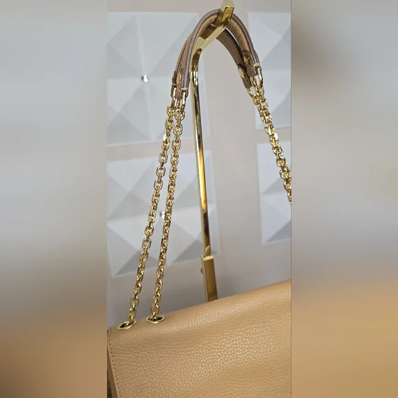 MCM Beige Leather Shoulder Bag - Picture 4 of 15